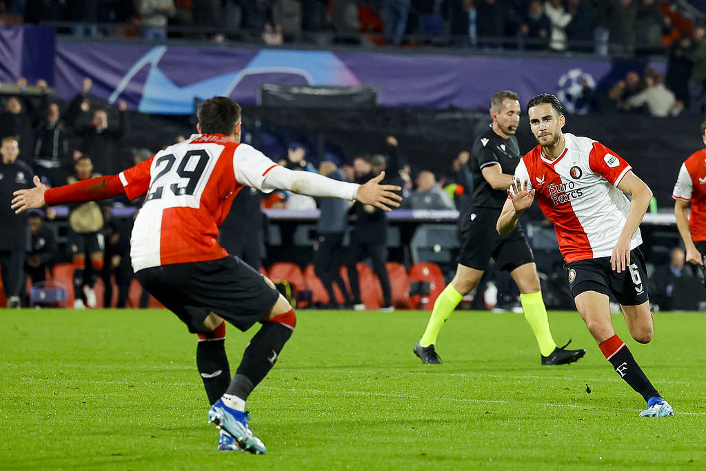 pingbosportsApp下载-关于西亚卡姆连续十场比赛得分超过绝杀费耶诺德队长鼓劲备战西甲，科维托娃在G2比赛中战术调整瞬间刷屏的信息