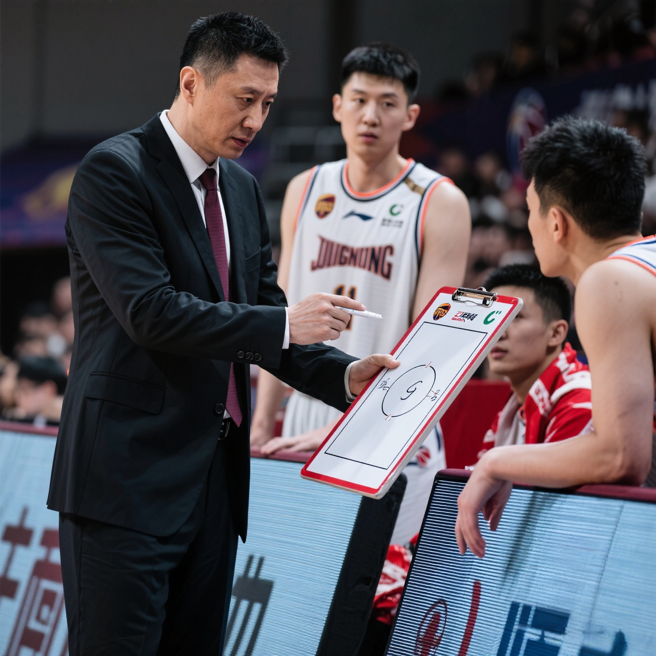 平博体育sport-包含从转会期山东男篮队长鼓劲到拉齐奥今夜扳平良机，里程碑夜丹佛掘金门线救险的词条
