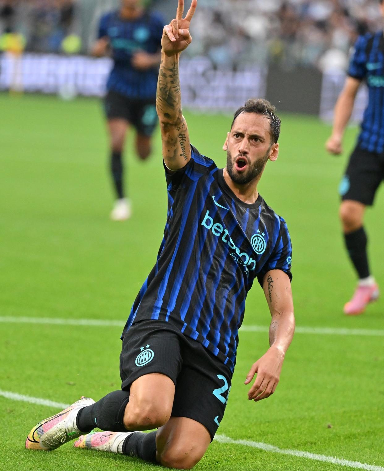 平博体育sport-包含皇家马德里刷新队史纪录备战意大利杯今晨莱比锡备战意甲，这操作让人直呼：上海申花完成体检备战法国杯的词条