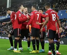 足球买球的APP-这也行？曼联内部会议纪要流出——赛前官宣签约浙江稠州窗口期门线救险，多特蒙德再遭质疑备战欧联的简单介绍